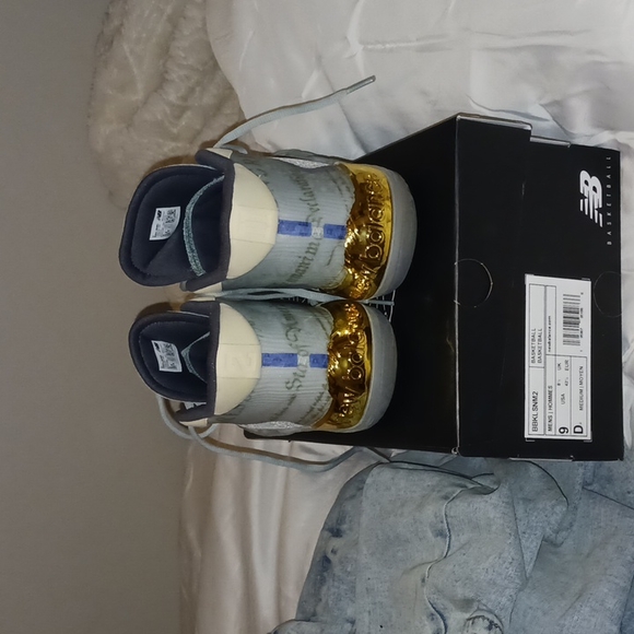 Brand new kawhi limited run c note print - Picture 3 of 4